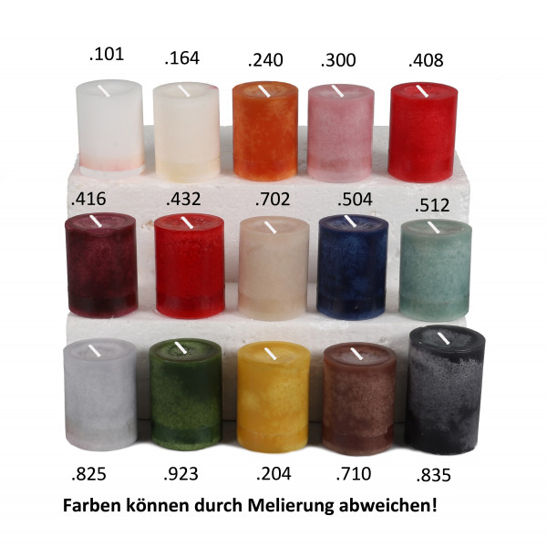 Stumpenkerzen, 70/60mm,glatte Oberfläche Tray/8 Stck, durchgefärbt