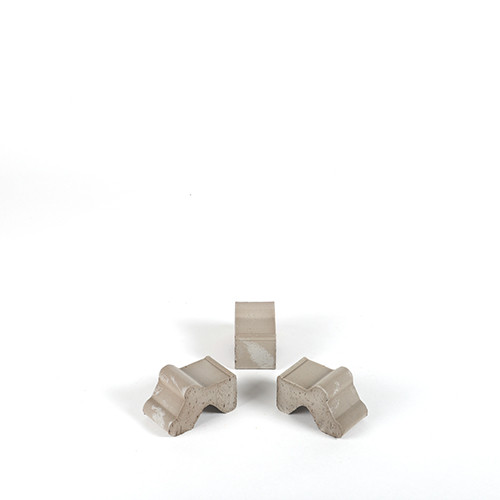 Terracotta - Füße, 4x7x4,7 cm basalt